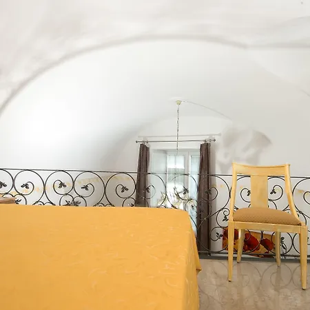Capri Dreaming 4*