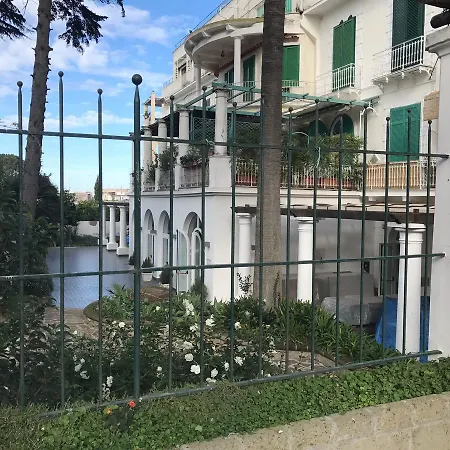 Bed & Breakfast Capri Dreaming 4*
